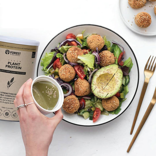 PLANT PROTEIN FALAFEL BOWL WITH LEAN PROTEIN DIP